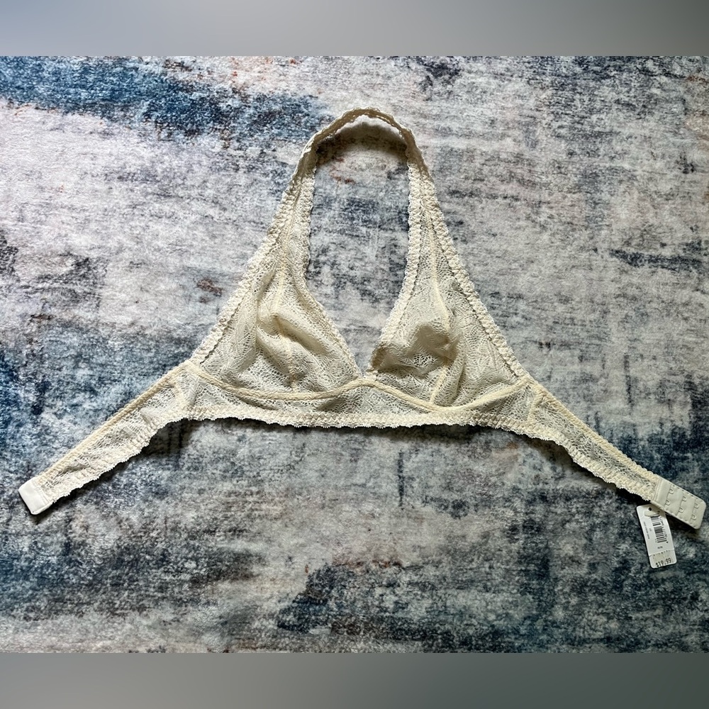 NWT Aerie Cream Lace Halter Bralette